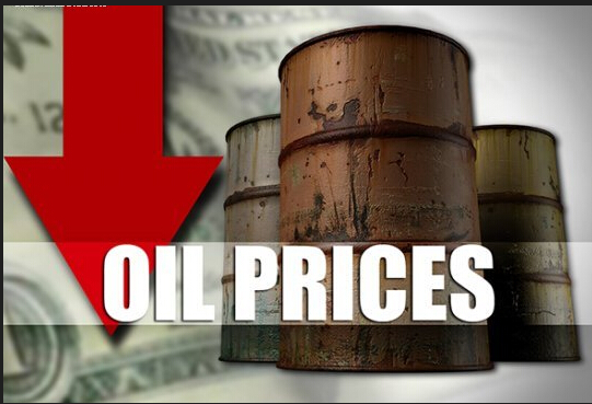 油价暴跌！WTI跌6%刷新六年低位 布油下探40美元关口